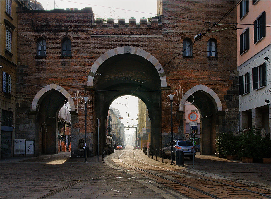 :  La citta  vecchia (Milano)