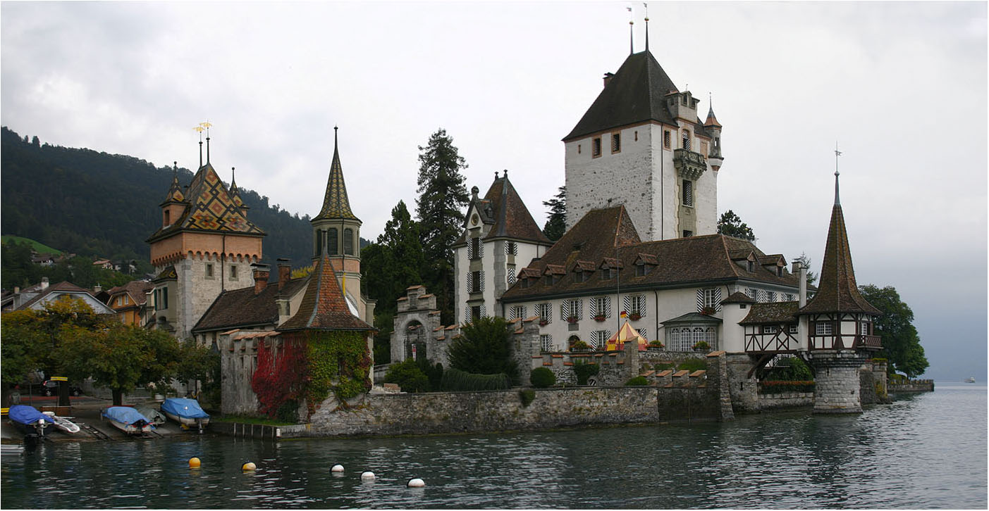 :   (Schloss Oberhofen) 
