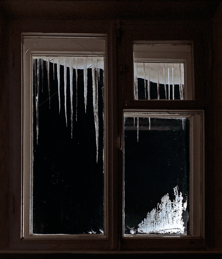 : Winter window