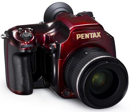 PENTAX    Grand Prix Japan 2011 Camera of the Year     645D