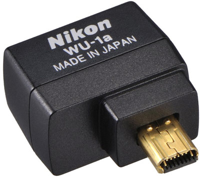     Nikon D3200,    24,2 