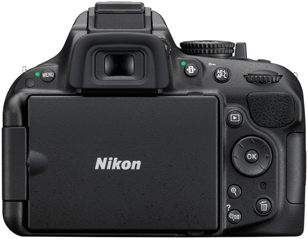    Nikon D5200