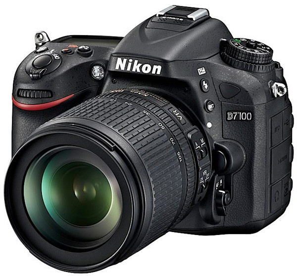     Nikon D7100 