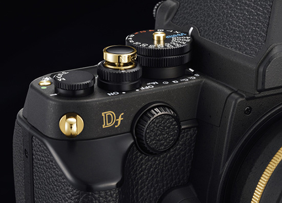  Nikon Df Gold Edition     1600 