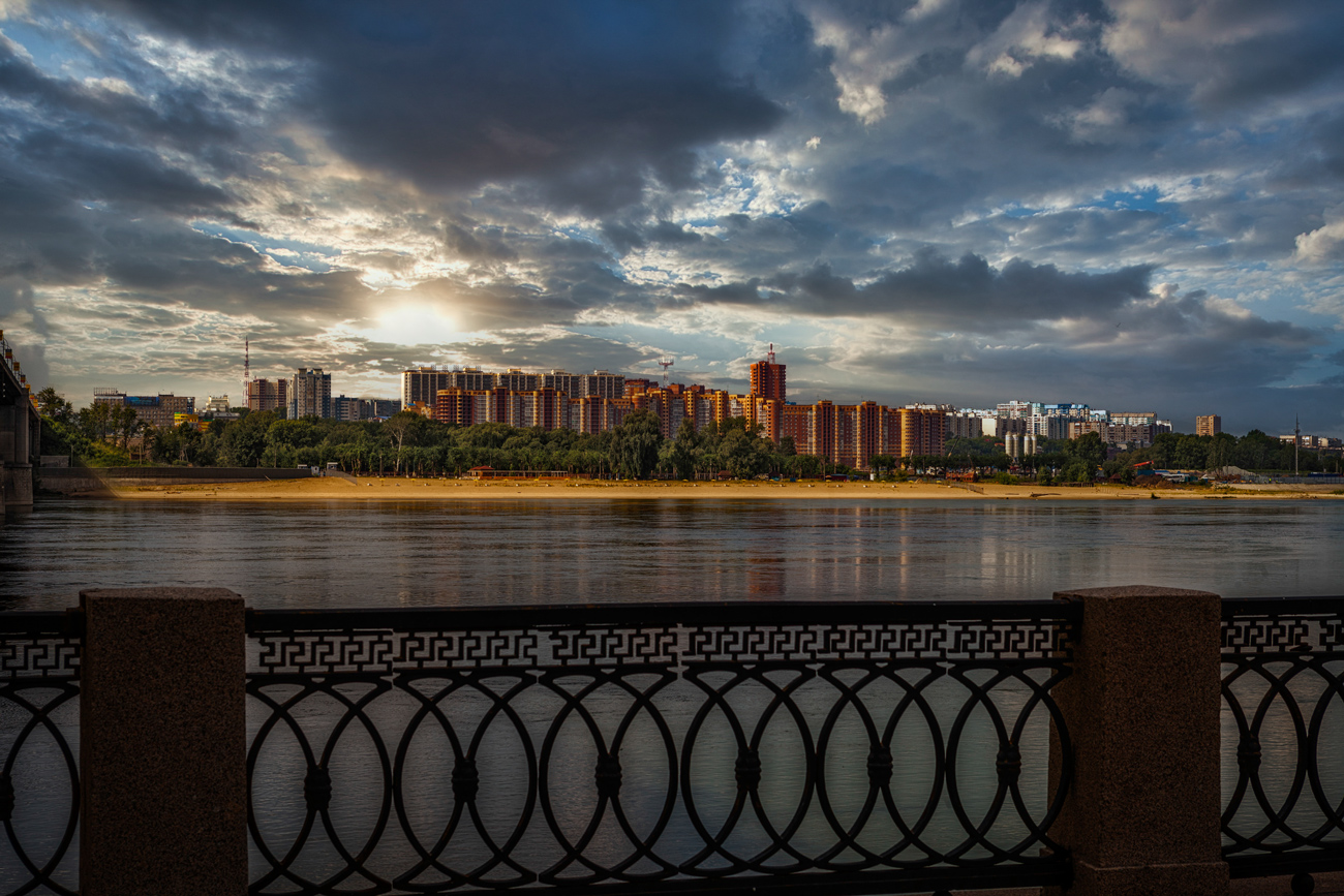 �����: ***